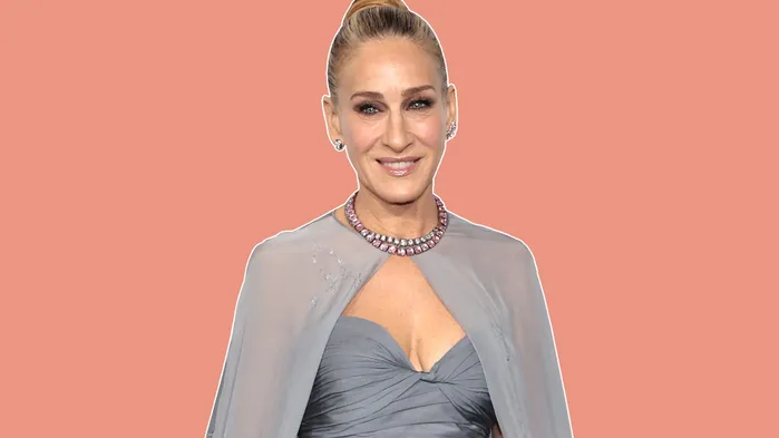 Sarah Jessica Parker rinde tributo a Carrie con su vestido en la premiere