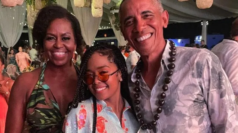 Former U.S president Barack Obama poses with Michelle Obama at his 60th birthday celebrations party on Aug 4, 2021. There was a 475-strong guest list to attend the former US presidents bash at his Marthas Vineyard in south of Cape Cod in Massachusetts, but Obama scaled back the event in response to rising Covid cases in the country. (UGC PHOTO/TWITTER) EyePress News / EyePress via AFP