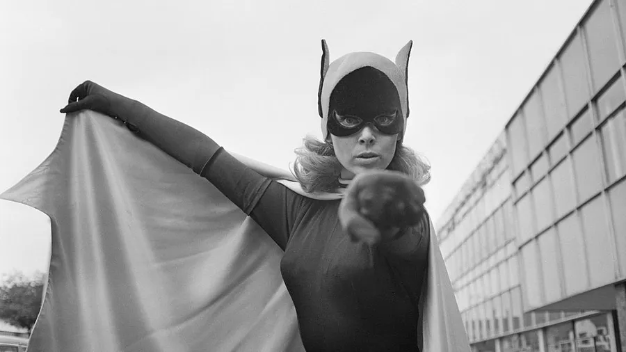 Yvonne Craig