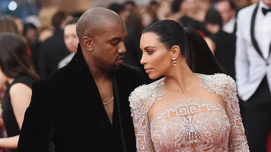 Kim Kardashia y Kanye West - Destacada