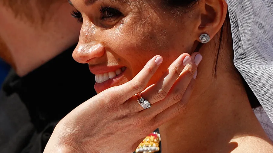 Meghan-Markle-Esmalte