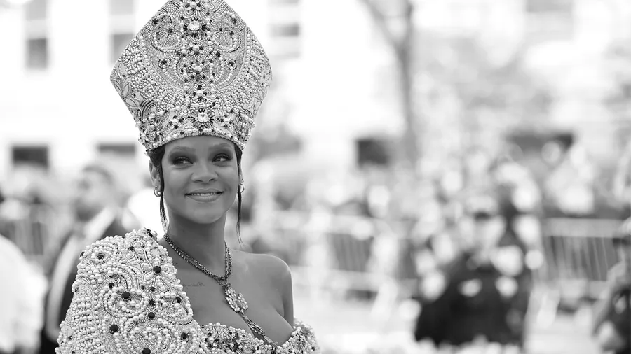 Rihanna-Mitra-Met-Gala