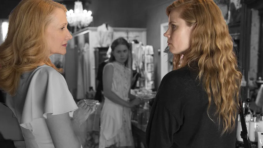 amy-adams-sharp-objects-serie-maraton