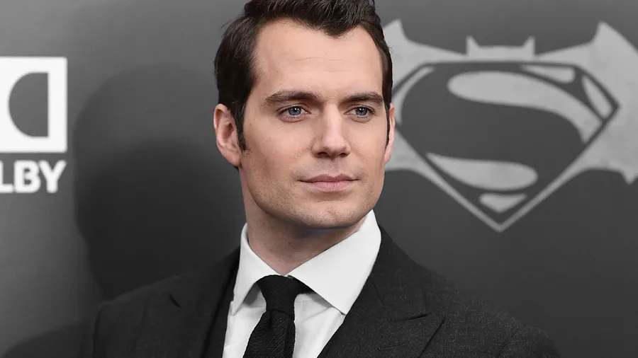 Henry-Cavill-Superman