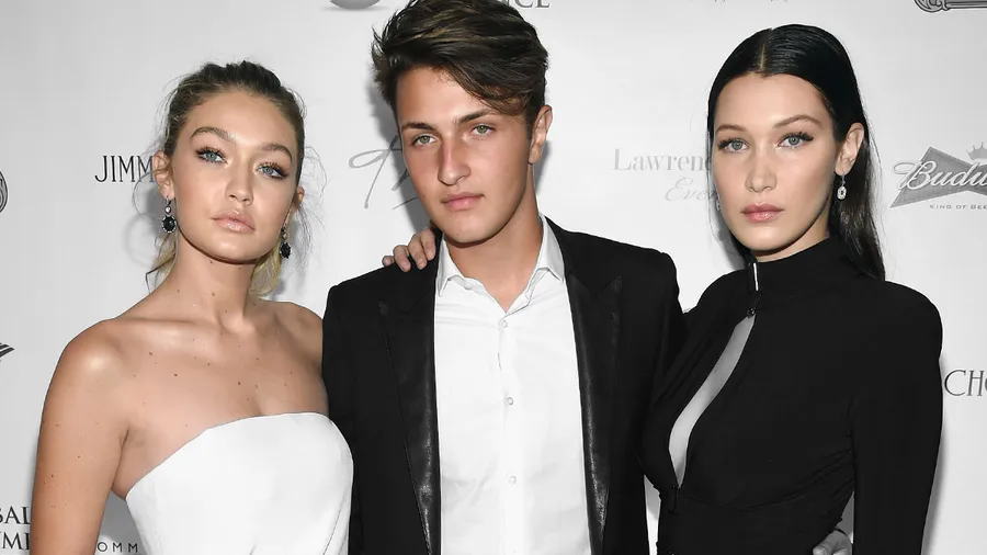 Hermanos-Hadid-Gigi-Bella-Anwar