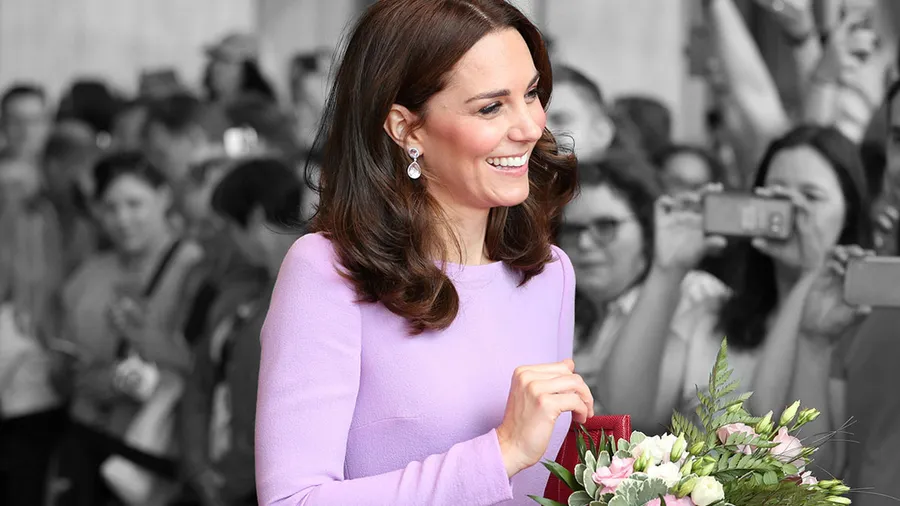 colores-Kate-Middleton-Meghan-Markle-Naranja