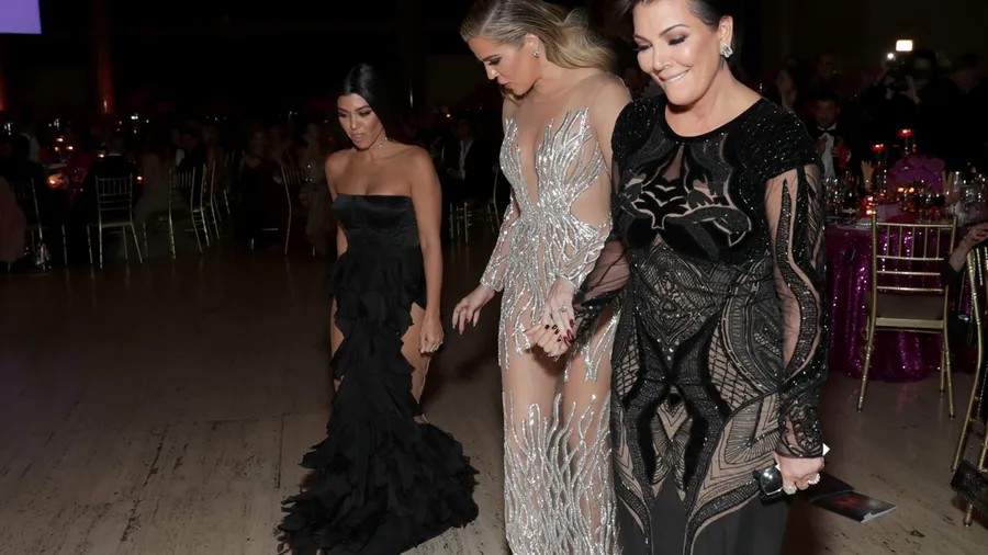 Kardhashians-Khloe-Kourtney-Kris