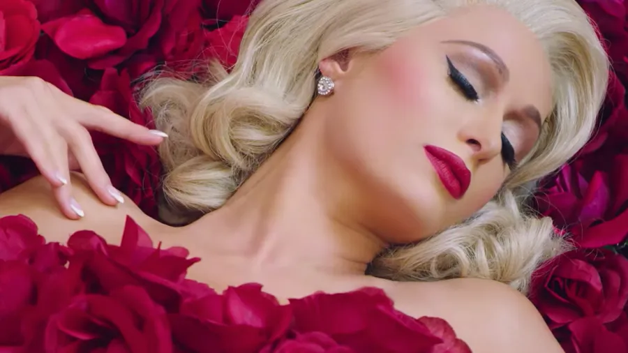 Marilyn-Monroe-Paris-Hilton
