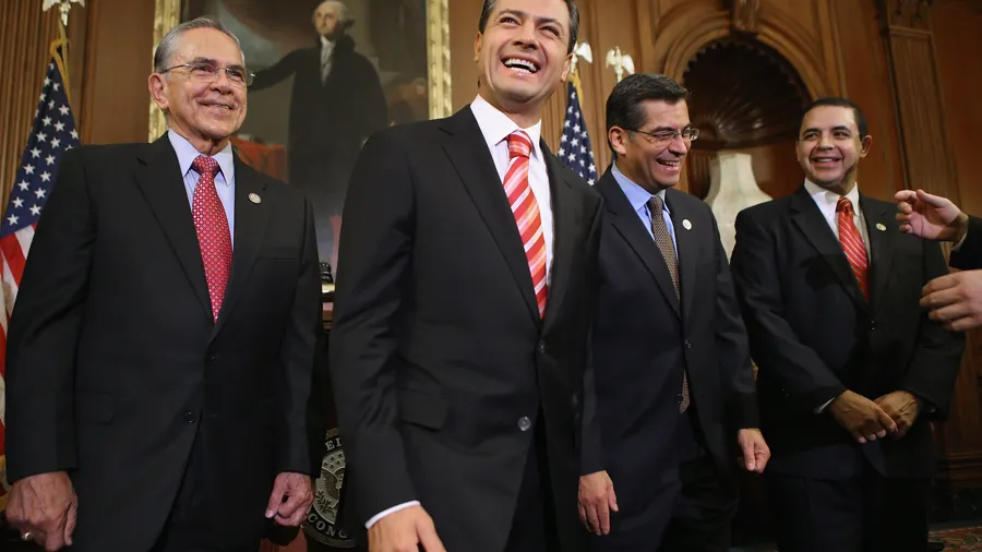 Enrique-Pena-Nieto-San-Valentin