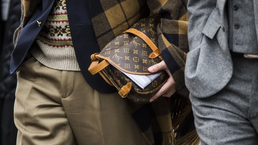 Louis-Vuitton-Steet-Style