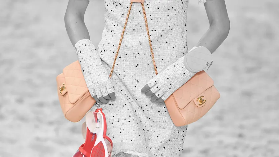 Doble-Bolso-Chanel-2-en-1