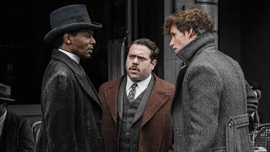 Fantastic-Beasts-the-crimes-of-grindelwald-2-pelicula