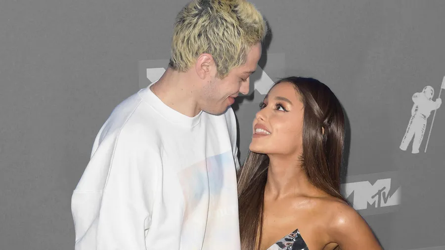 Pete-Davidson-Ariana-Grande-Se-burla-de-su-ruptura
