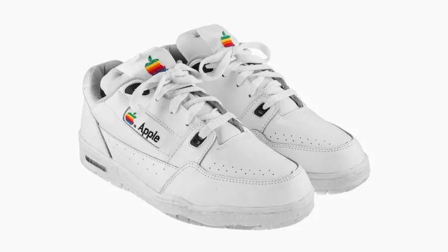 apple-sneakers-Versace