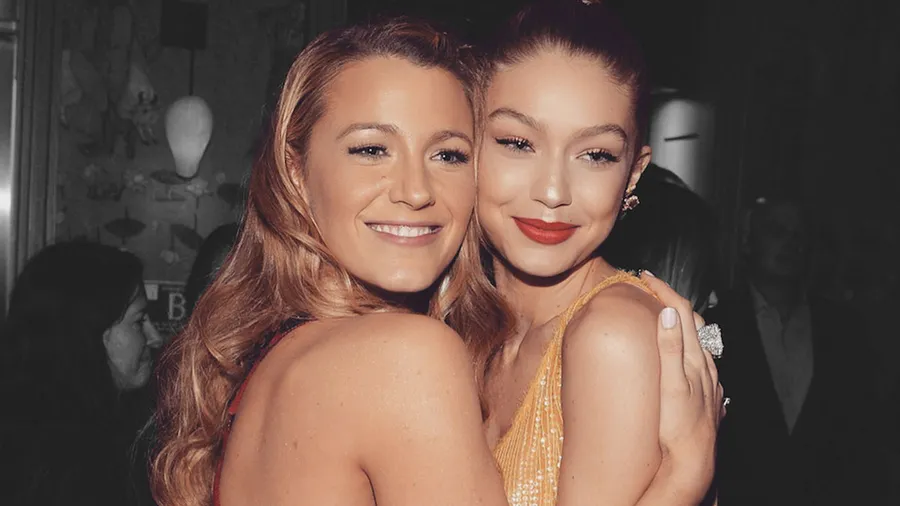 gigi-hadid-blake-lively-cumpleaños-felicitacion