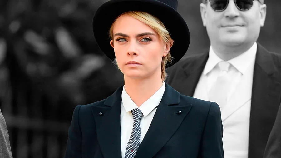 Cara-Delevingne-pidio-permiso-romper-protocolo