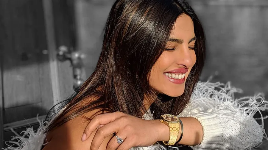 Priyanka-Chopra-Vestido-Despedida-Barchelotte-party