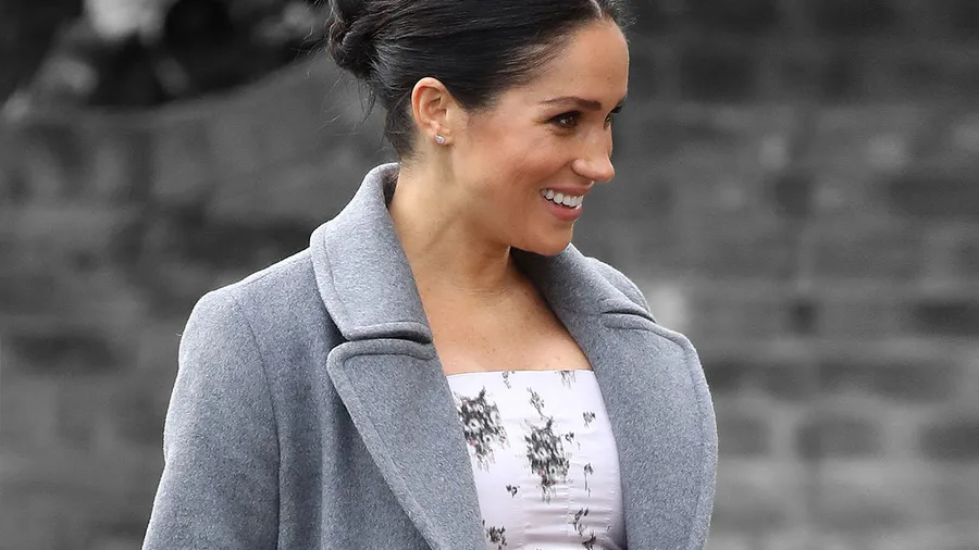 Meghan-Markle-Winter-Invierno-Floral-Vestido