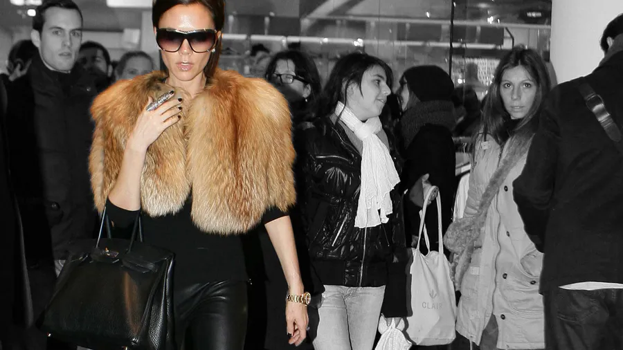 Victoria-Beckham-Abrigo-Fur