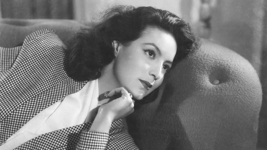 María Félix vivía medio año en París y así era su vida en la capital francesa