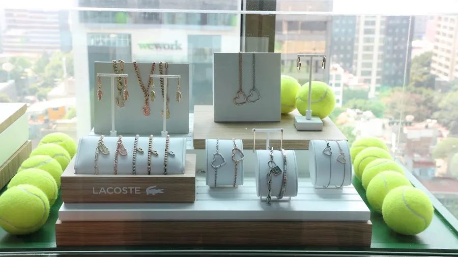 Elegancia y tradición deportiva, los elementos de la nueva colección de Lacoste
