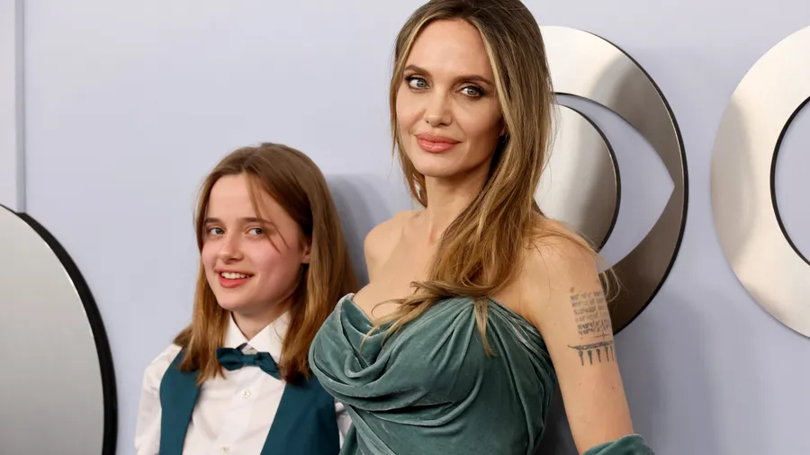 Angelina Jolie sobre Por Qué Su Hija Vivienne es la Razón de Su Primer Premio Tony