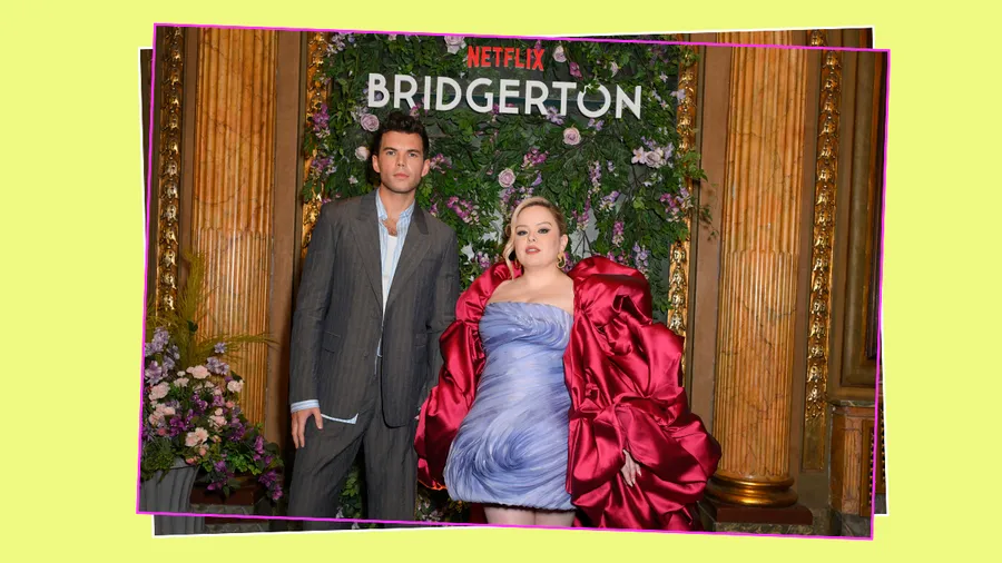 Nicola Coughlan y Luke Newton de Bridgerton abordan los rumores sobre su romance