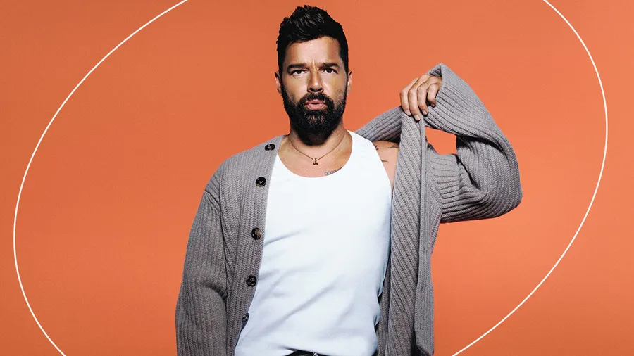 Ricky Martin en portada de ELLE México Junio 2024