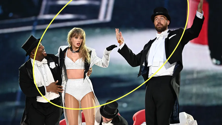 Taylor Swift y Travis Kelce en The Eras Show en Londres