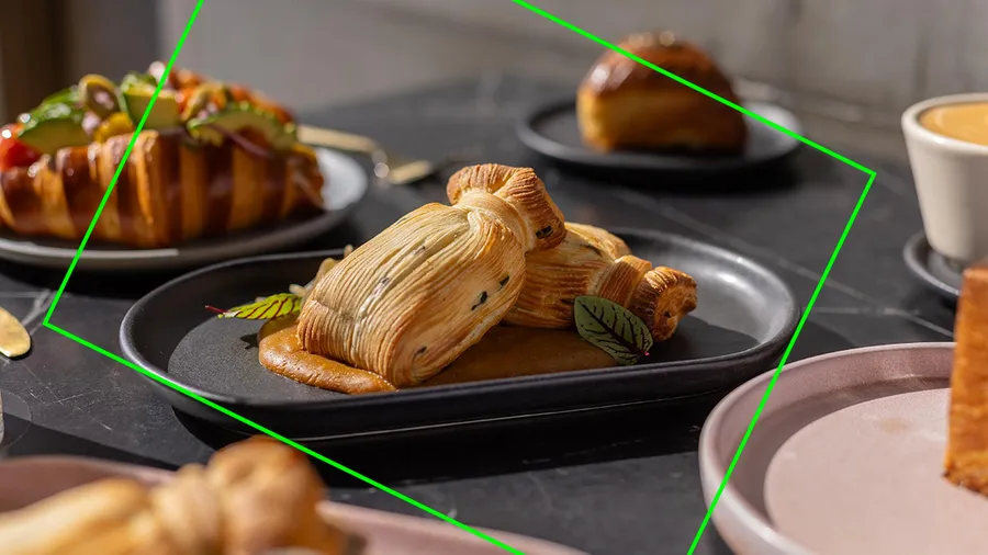 Sofitel inventa el croissant de tamal para celebrar la Candelaria: croi-jolota