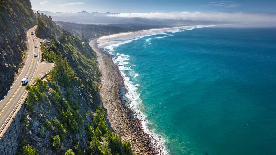 La costa de la montaña Neahkahnie en Oregon, Estados Unidos.