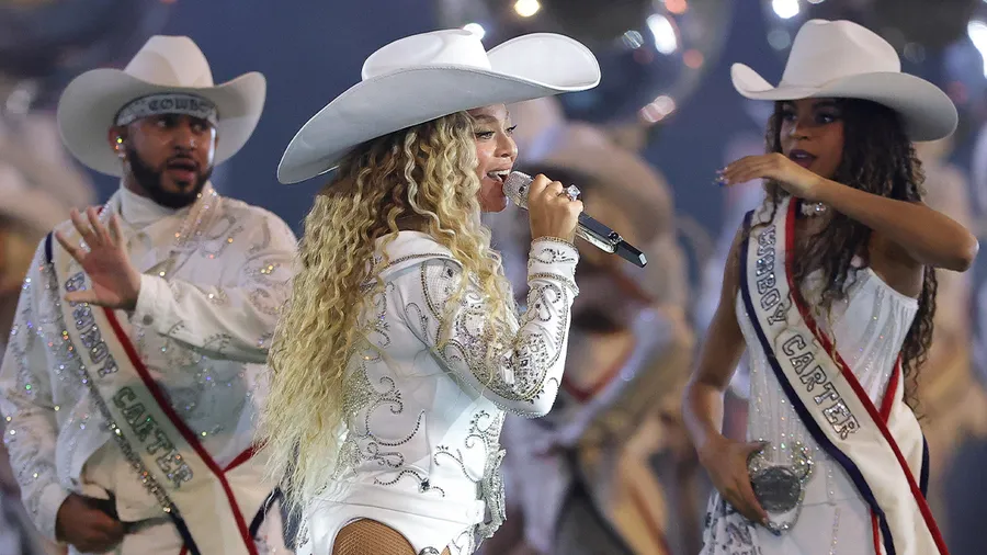 11 asistentes al concierto de Beyoncé resultaron heridos en una estampida