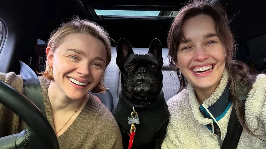 Chloé Grace Moretz comprometida