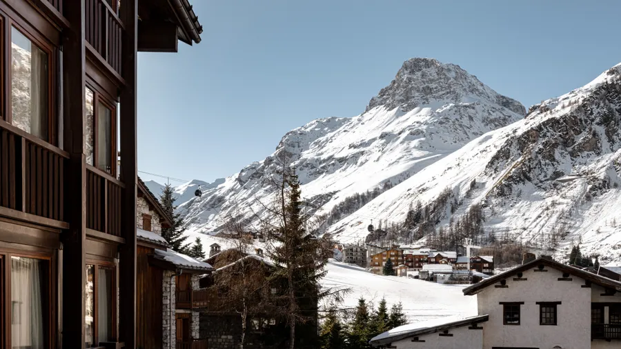 hotel experimental chalet val isere ski francia