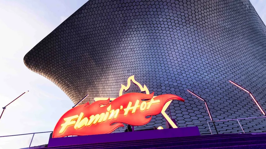 Salvemos el Picante: Flamin’ Hot® honra el arte del echilamiento