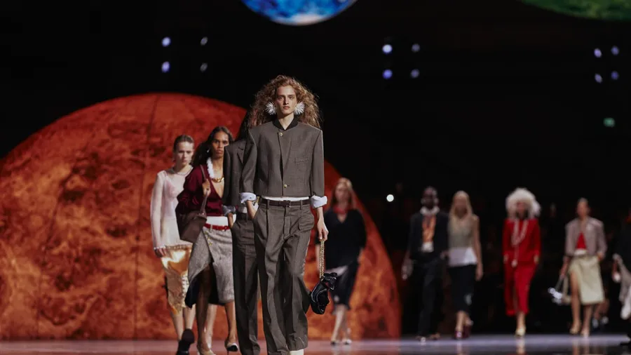 chanel planetario planetas