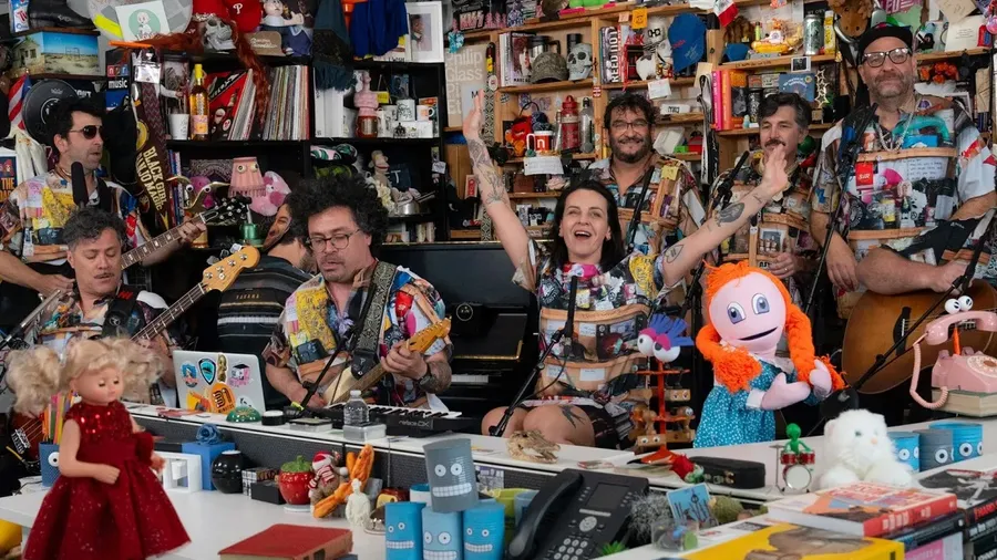 31 Minutos se presenta en Tiny Desk.