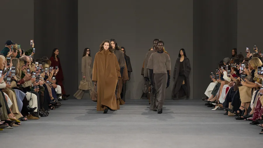 Max Mara F26