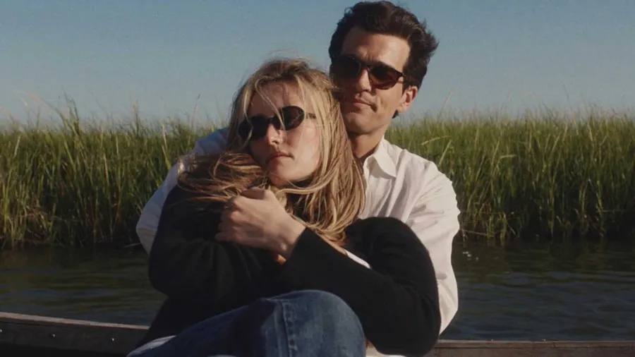 El trágico último verano de Carolyn Bessette y JFK Jr.