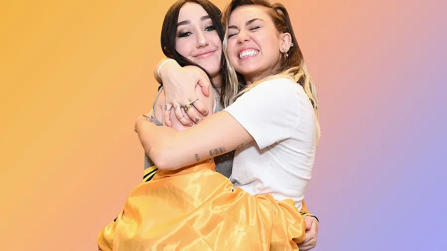 Noah-Cyrus-miley-cyrus