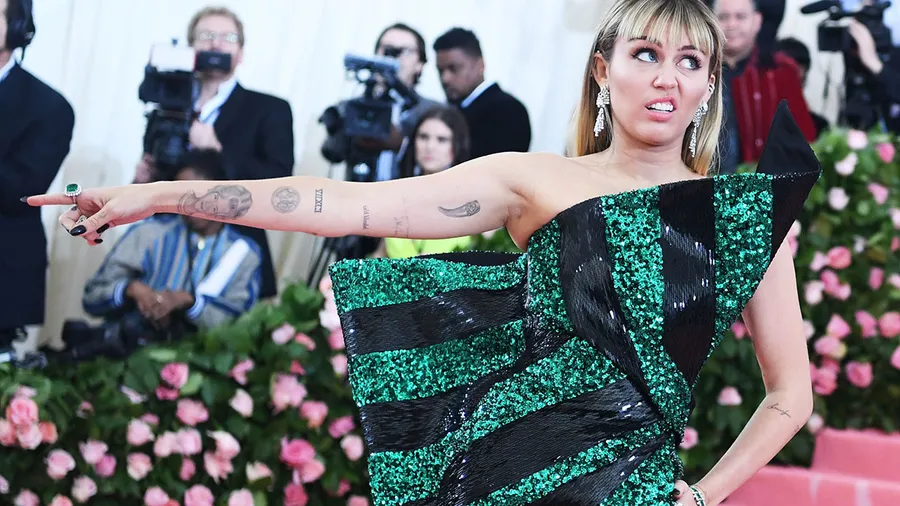 miley-cyrus-mansiones