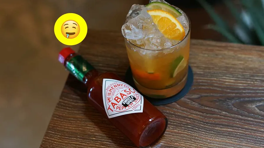 drink-salsa-Tabasco-celebrar-mama