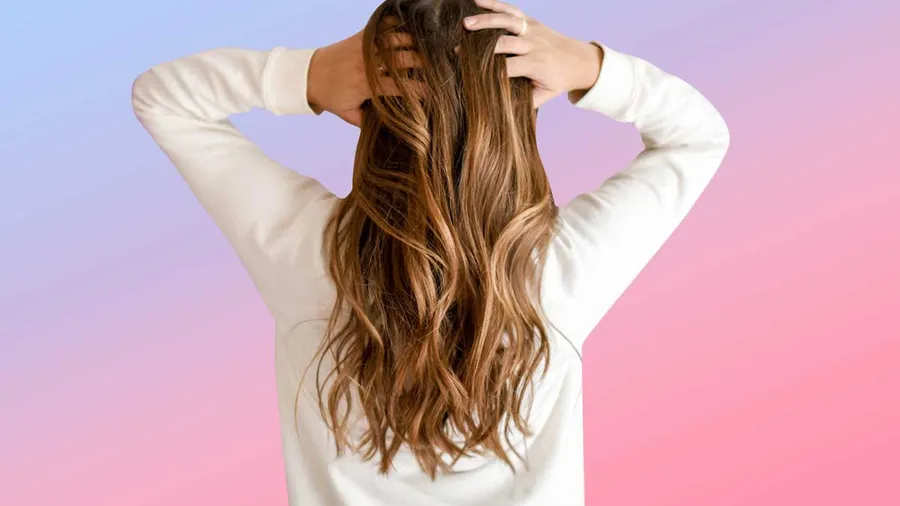 _señales-shampoo-no-te-está-funcionando-pelo-frizz-seco