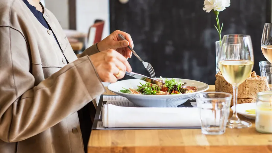 Dieta Circadiana: El plan de alimentación que mejorará tu sueño y digestión