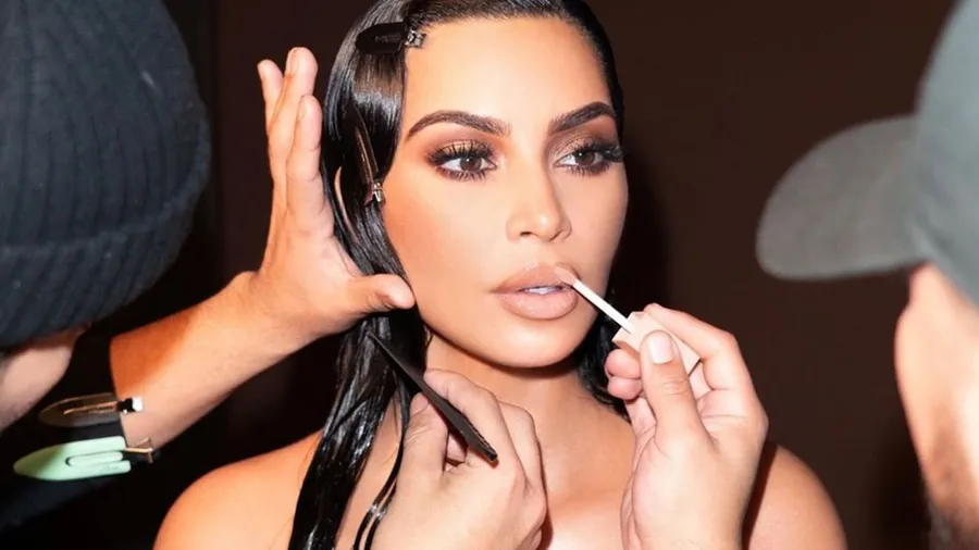 kkwbeauty-kim-kardashian-coty
