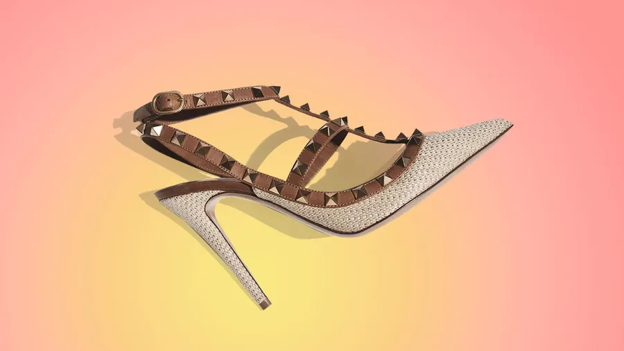 valentino-amazon-demanda