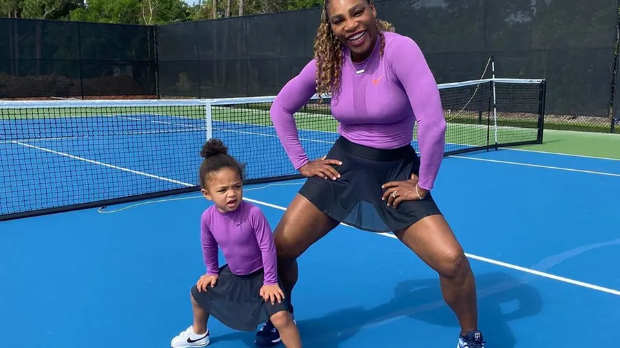 serena-williams-twinning-outfits