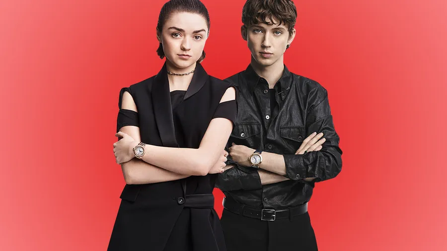 Foto: Cartier, Maisie Williams y Troye Sivan