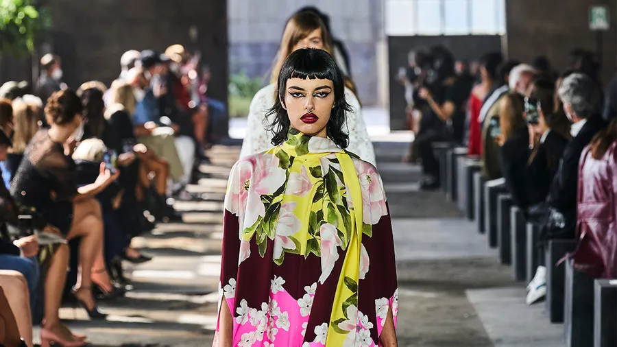 Foto: IMaxTree, Valentino MFW SS21
