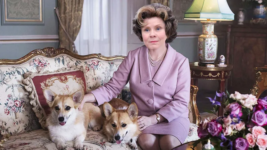 dolores-umbridge-reina-isabell-the-crown-quinta-temporada-estreno-netflix